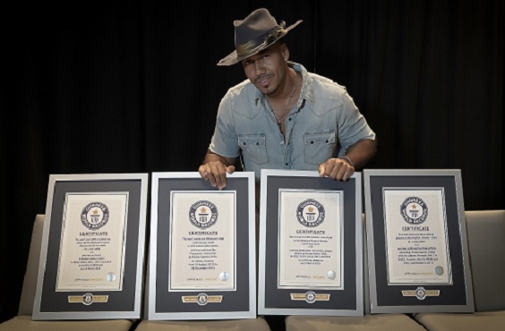 Romeo Santos bate cuatro récords Guinness por la venta de álbumes tropicales