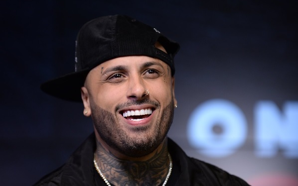 Nicky Jam renueva contrato con Sony Music y trabajara con Daddy Yankee
