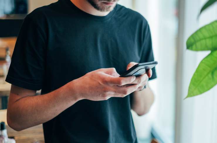hipertextual-whatsapp-mostrara-trailers-netflix-