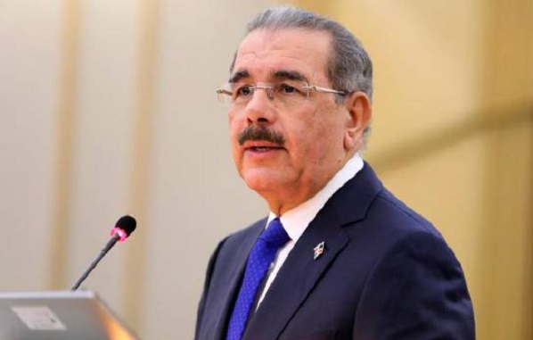 Gobierno extiende horario de toque de queda en RD