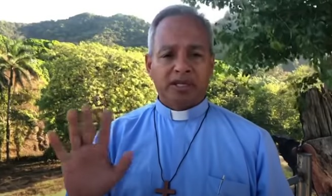 El padre Chelo habla sobre video que dice que pasara este martes 21
