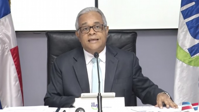 Aumentan a 1,828 casos y 86 muertes por coronavirus en República Dominicana