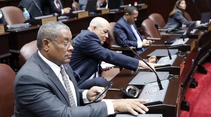 Cámara de Diputados aprueba en segunda lectura proyecto de ley 30% AFP
