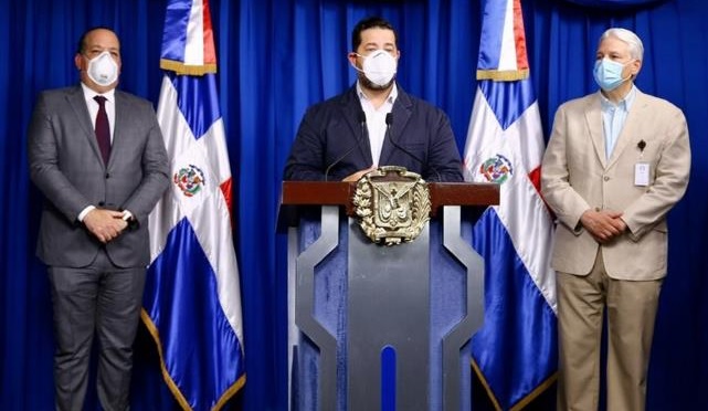Gobierno anuncia “apretará” medidas ante incremento de muertes y contagios por Coronaviruscontagios por COVID