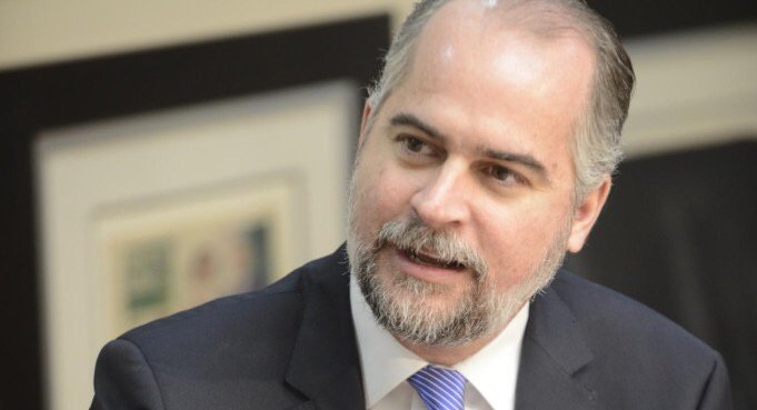 Alejandro Fernándo