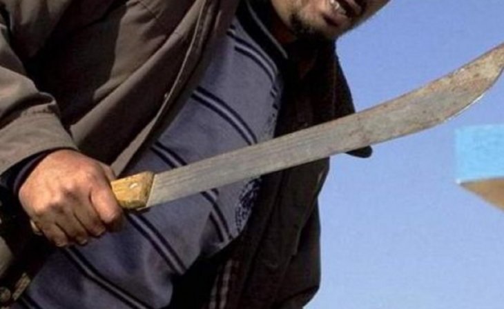 Agreden a machetazos a dos menores de edad