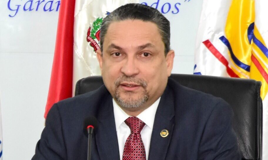 cesarprueirsequeolocvias