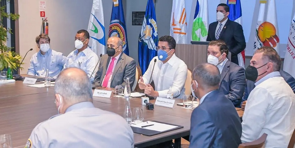 Gobierno dispone nuevas medidas en aeropuertos por aumento de casos COVID-19