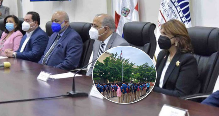 Educación recula y atrasa apertura de escuelas; dice 'garantía de salud es innegociable'