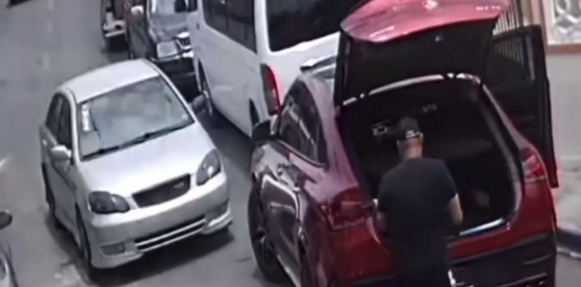 Hombres se enfrentan a tiros en discusión de tránsito