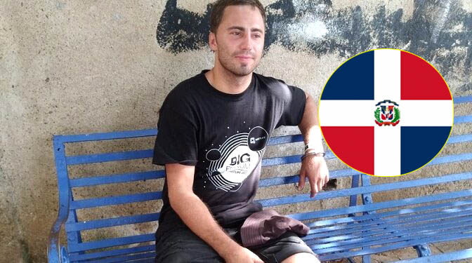 Someten ruso a la justicia por quemar bandera dominicana