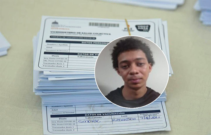 Apresan joven que vendía tarjetas de vacunación falsas a 3 mil pesos