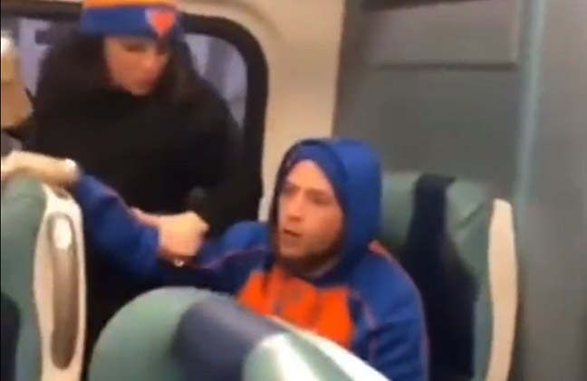 Familia dominicana víctima de ataque racista en tren de NY ‘No van a invadir mi país’