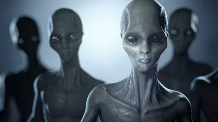 Hombre dice venir del futuro: confirmó la fecha exacta de una guerra con extraterrestres