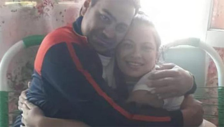 Encuentra a su hermana 20 años después gracias a Facebook