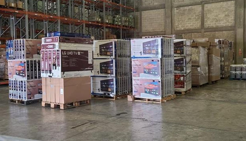 Aduanas confisca 482 TV en contrabando en puerto de Haina