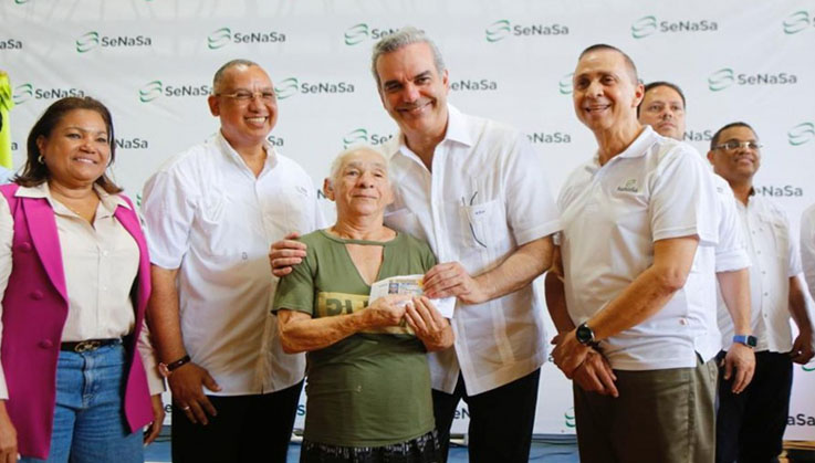 El presidente Luis Abinader afirma que dominicanos merecen un seguro de calidad