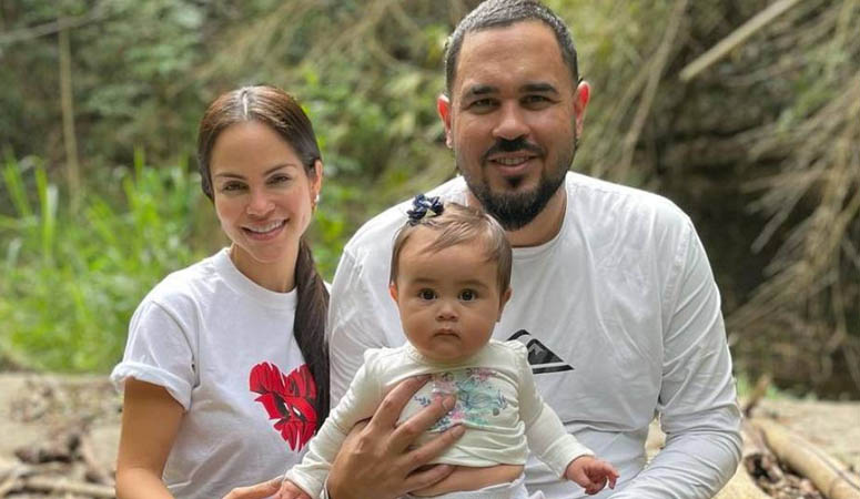 Juez federal autoriza a Raphy Pina a ir al cumpleaños de su hija