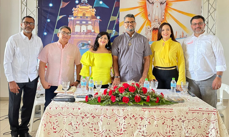 Fiestas patronales del Sagrado Corazón de Jesús en Moca, inician este jueves