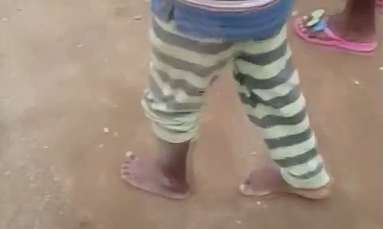 Denuncian maltratos de mujer hacia su hijo menor de edad