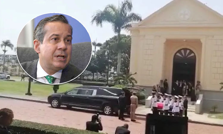 Trasladan cuerpo de Orlando Jorge Mera a la Funeraria Blandino
