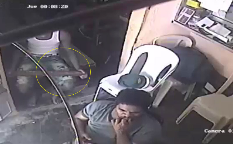Atrapan joven que intentó robar un negocio en Santo Domingo Norte