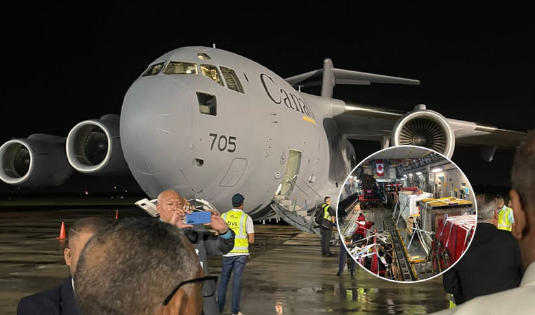 Llega avión de Canadá con tuneladora especial para ayudar en rescate de mineros