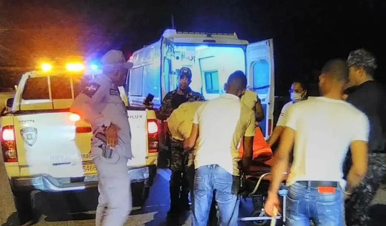 Agente penitenciario de Puerto Plata, que intentó escapar con fusil y revolver resultó herido por agentes