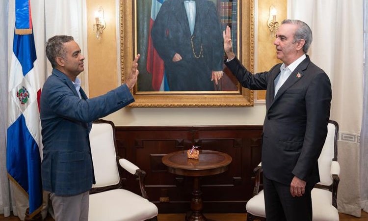 Abinader juramenta a Joel Santos como ministro de la Presidencia