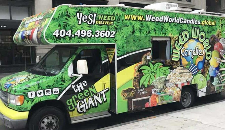 Recojen de Times Square camionetas de venta de cannabis