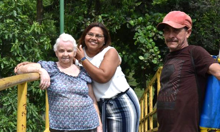A 42 años del ciclón David regresa ‘hija’ desaparecida