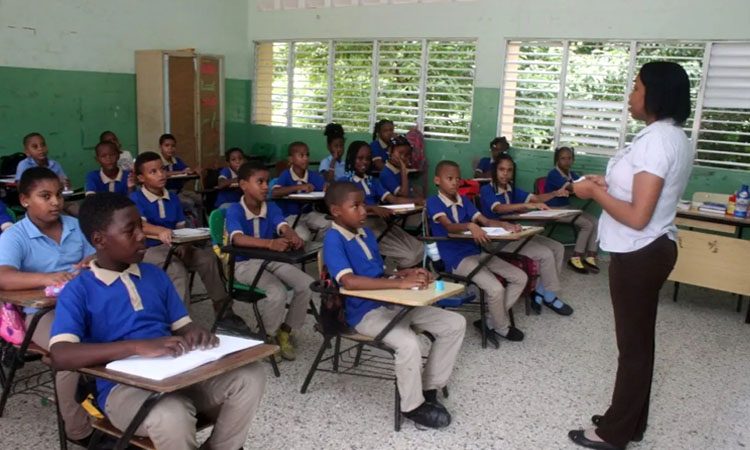 'Los docentes están abandonando su oficio para dedicarse a otra cosa. Están desmotivados'