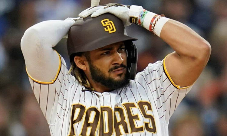 Fernando Tatis Jr. fue operado con éxito de su hombro izquierdo