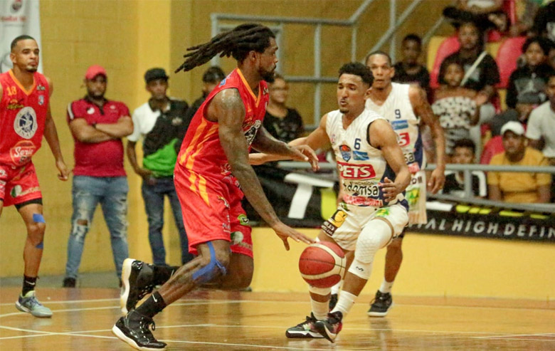 Delwan Graham guía tercera victoria del San Sebastián; Don Bosco obtiene triunfo con actuación Mikael Ureña BSE de Moca