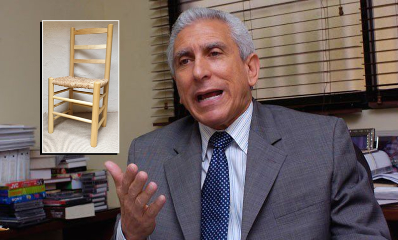 Emmanuel Esquea Guerreo propone a estudiantes lleven sus sillas a las escuelas