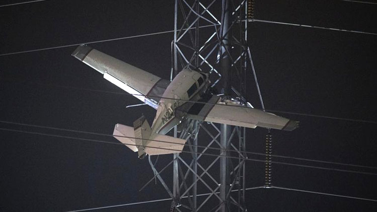 Un accidente de avioneta deja sin electricidad a unas 85,000 personas en EEUU