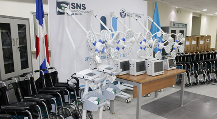 Hospital Cabral y Báez recibe del gobierno cargamento equipos