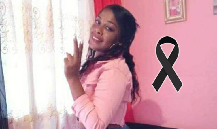 Hallan mujer colgando debajo de una enramada en Bayaguana