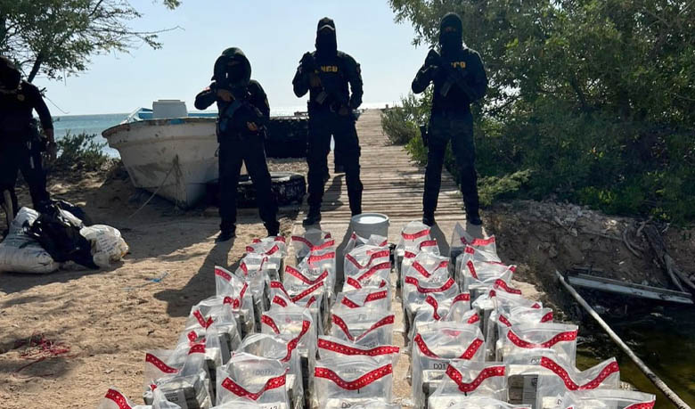 Ocupan 257 paquetes y arrestan tres hombres en Pedernales