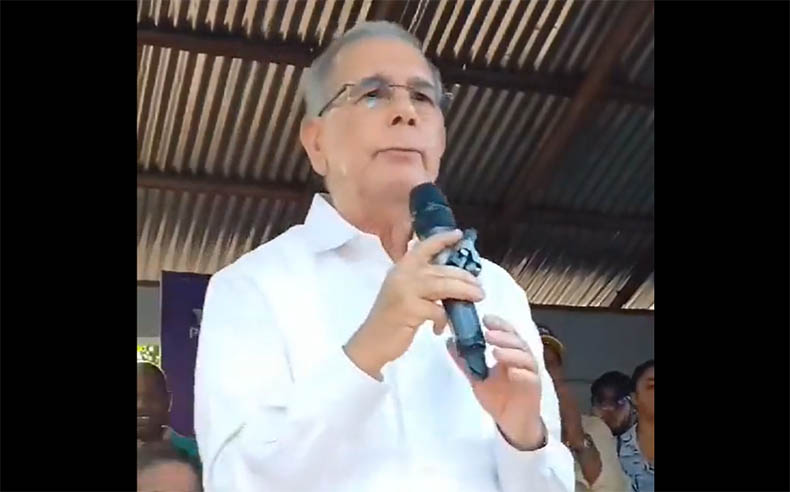 Danilo Medina indicó que ahora el pueblo puede hacer comparaciones