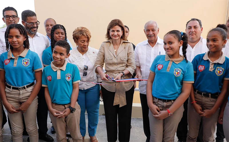 Raquel Peña inauguró el politécnico San Bartolomé