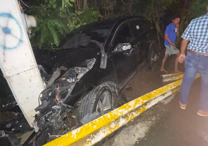 Joven se accidenta en el Boulevard de Jima Abajo