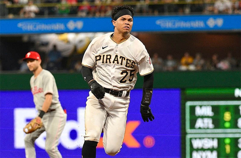 Endy Rodríguez cácher
