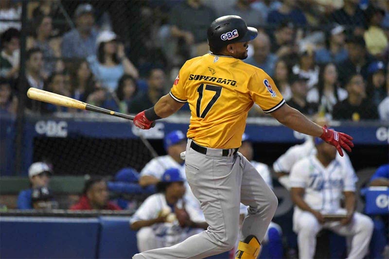 Las Águilas retoman la iniciativa ante el Licey y recortan distancia