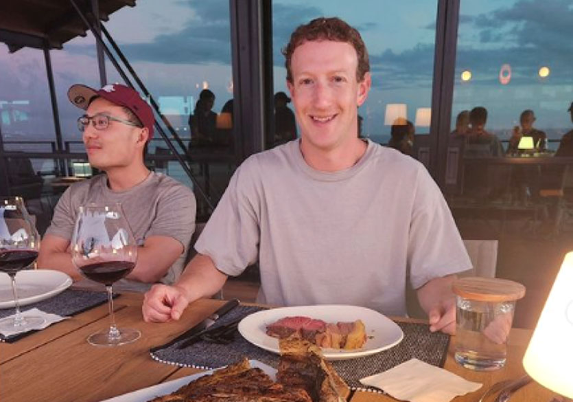 Mark Zuckerberg cría vacas con dieta de macadamia y cerveza para crear carne con más calidad