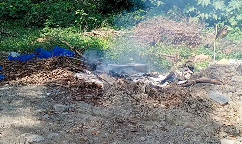 Hallan ataúdes de niños debajo del Puente Camú