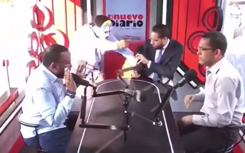 Asaltan cabina móvil de El Nuevo Diario durante transmisión en vivo