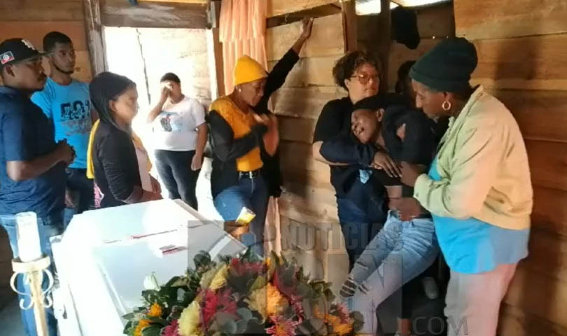 Dan el último adiós al sargento ultimado en Dajabón