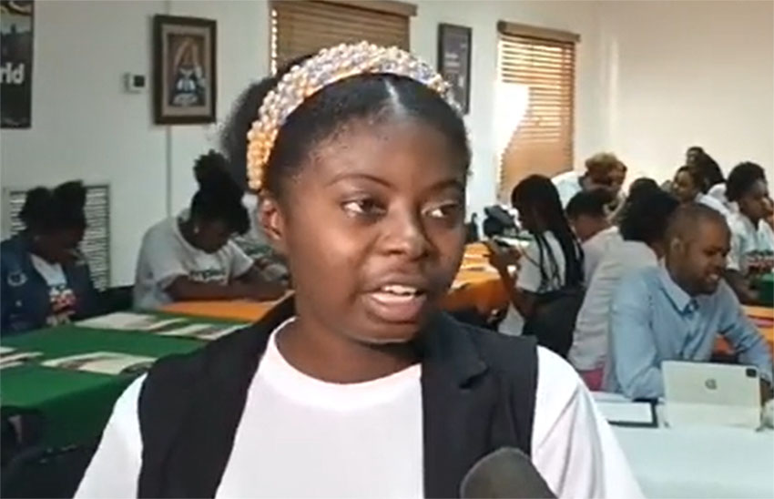 Joven que busca su primer empleo “No consigo empleo porque soy negra y vivo en batey”