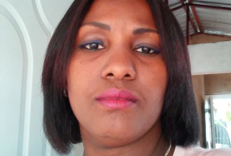 Mujer muere al ser impactada por un vehículo en Licey al Medio